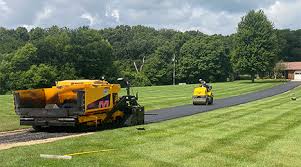 Best Asphalt Driveway Installation in Louisville, MS